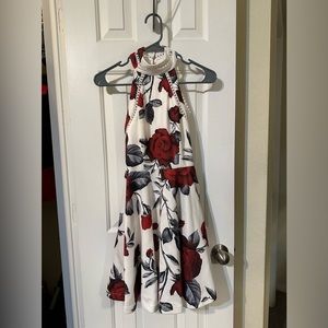 B Darlin White Roses Halter Neckline Dress Size 1 2
